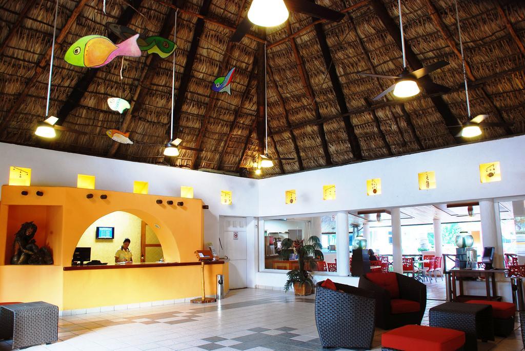 Hotel Palapa Palace Тустла-Гутьеррес Экстерьер фото