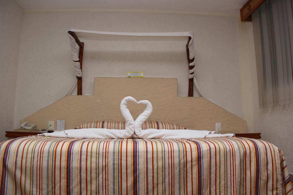 Hotel Palapa Palace Тустла-Гутьеррес Экстерьер фото
