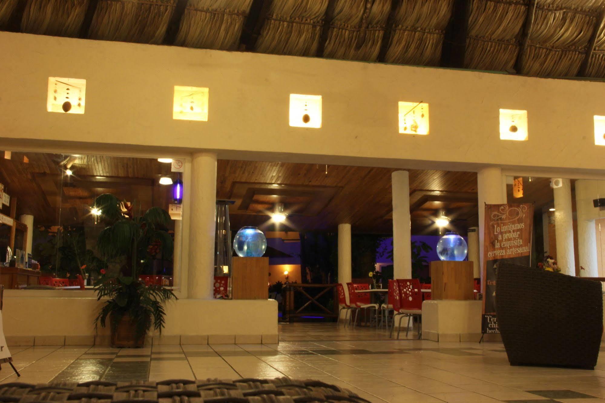 Hotel Palapa Palace Тустла-Гутьеррес Экстерьер фото