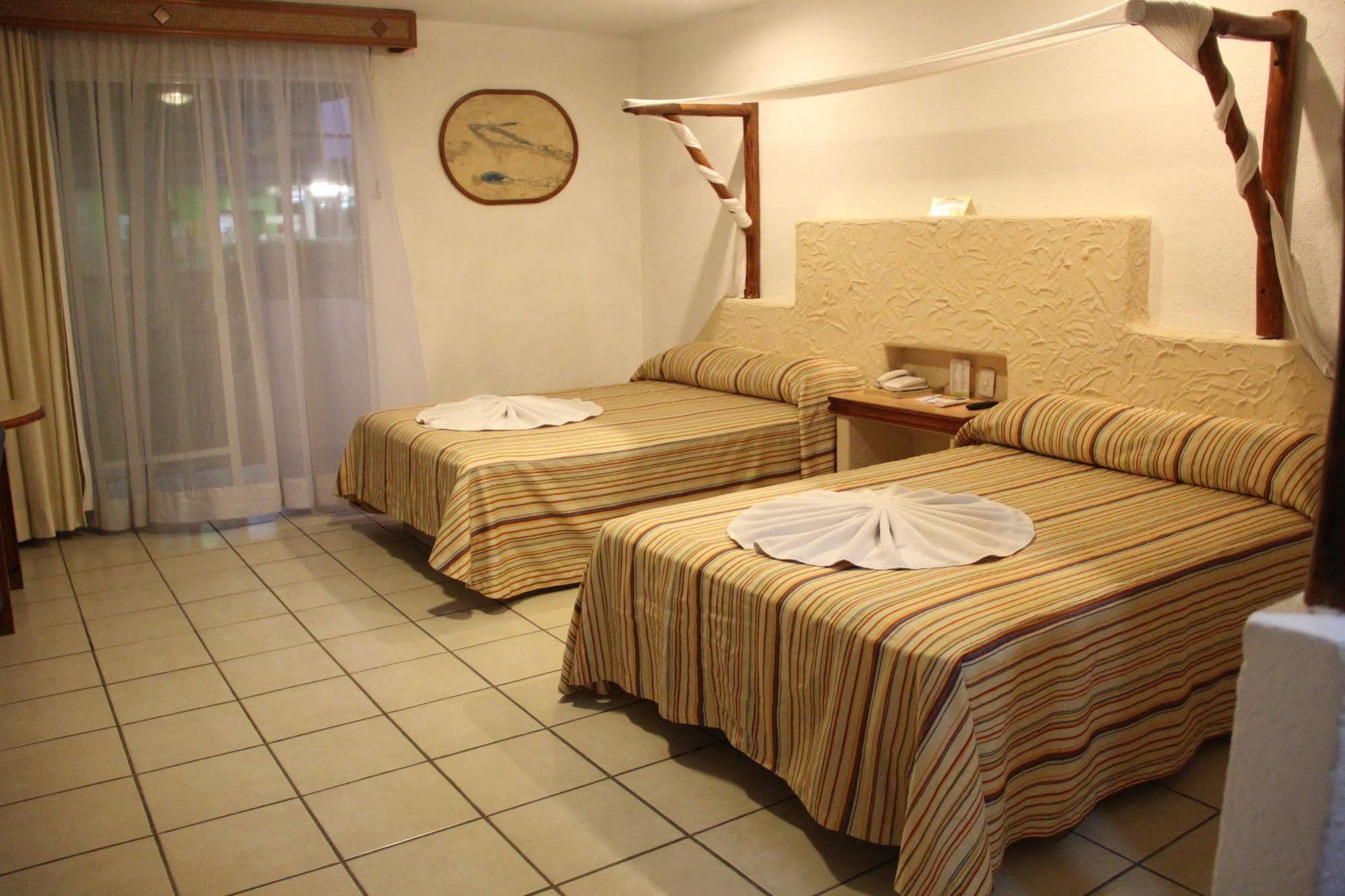 Hotel Palapa Palace Тустла-Гутьеррес Экстерьер фото