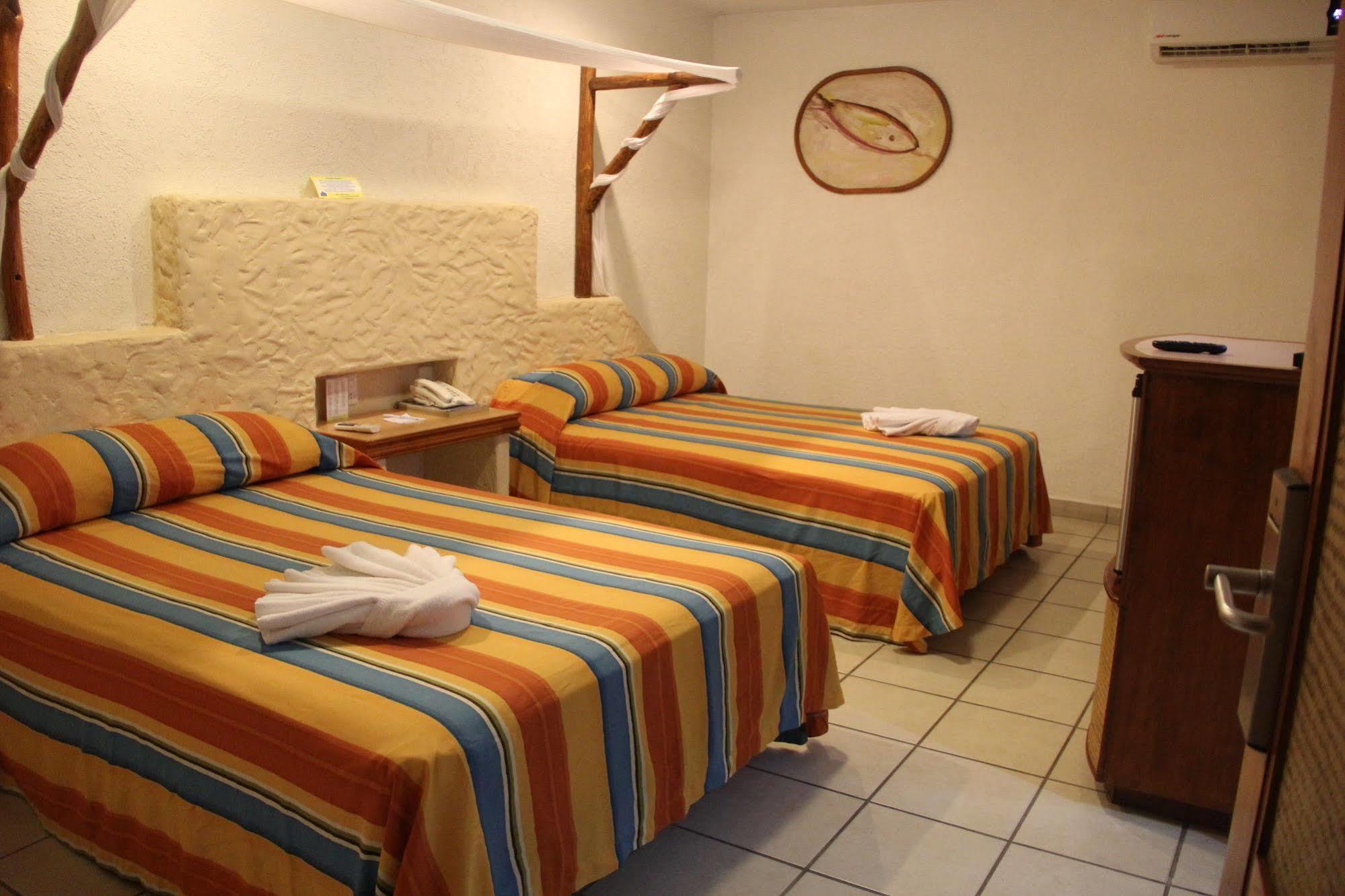 Hotel Palapa Palace Тустла-Гутьеррес Экстерьер фото